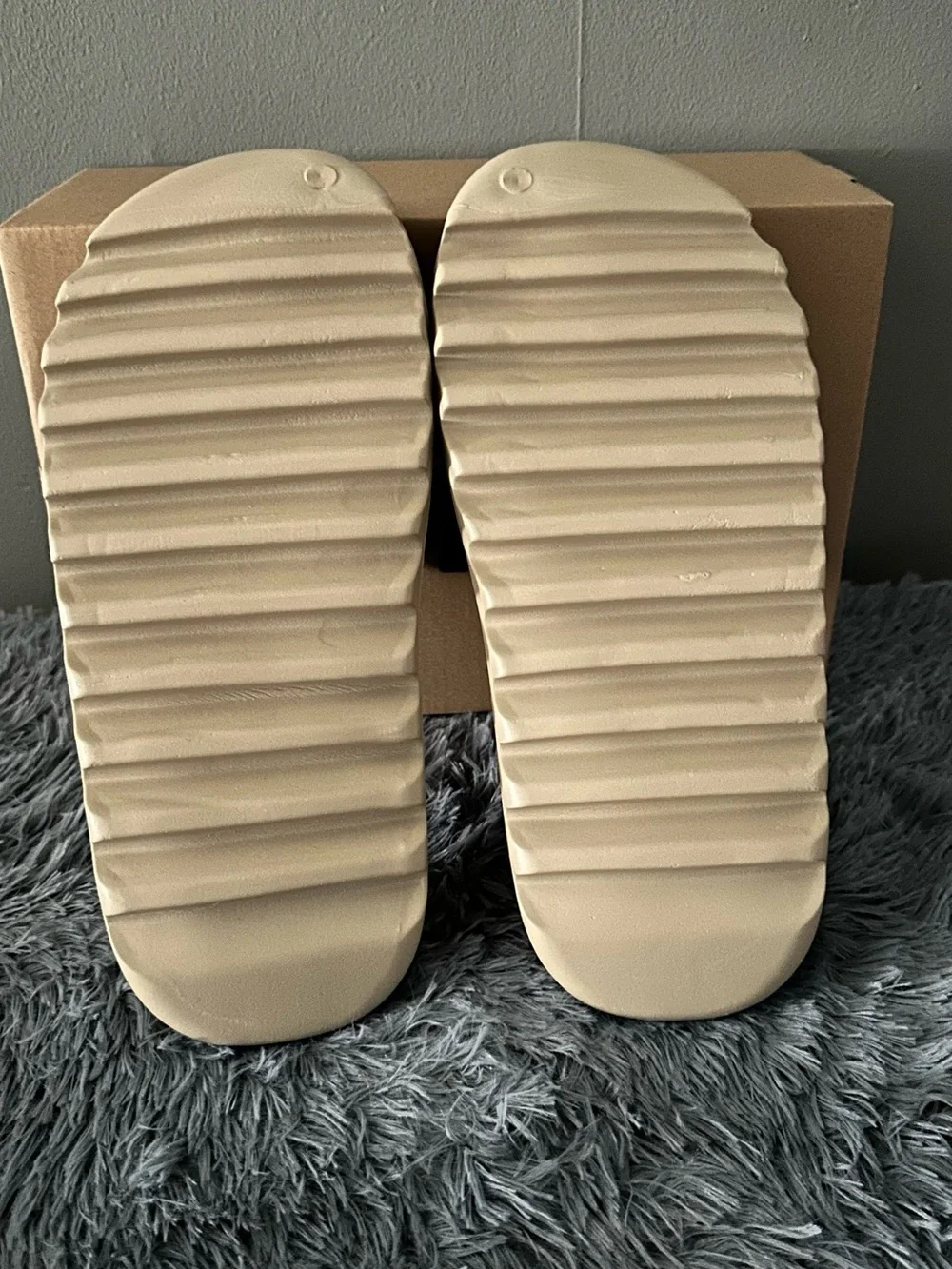 Adidas Yeezy “Pure” Slide Slip-on Style-Branded Insole-Sawtooth Sole-NEW w/Box